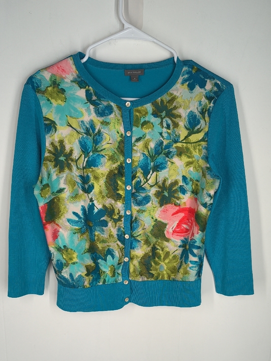 Ann Taylor Sweaters - Ann Taylor Retro Silk Blend Floral 3/4 Sleeves Cropped Cardigan Size Medium